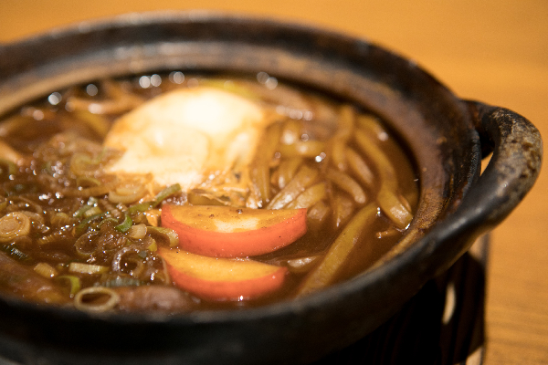 味噌煮込みうどん