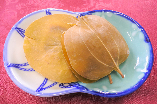 がめの葉饅頭